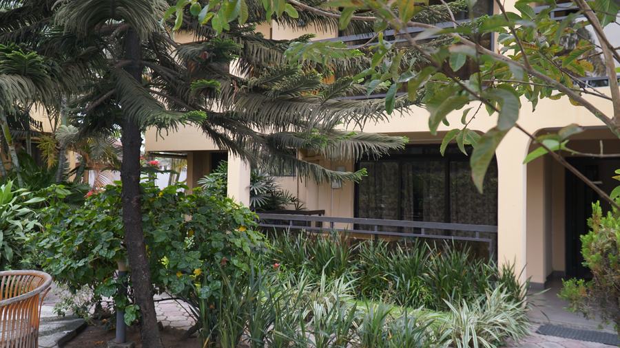 Les balcons sur le jardin